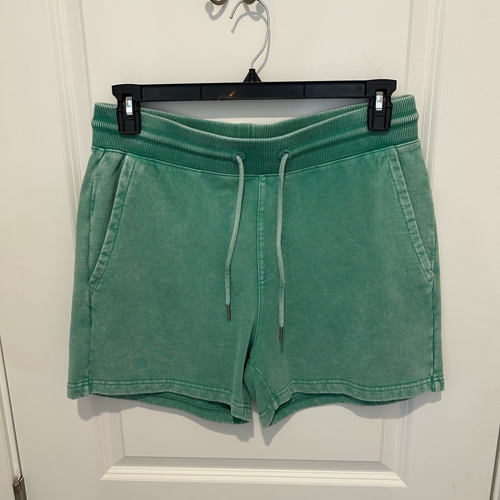 Seryoa Green men’s Casual Shorts